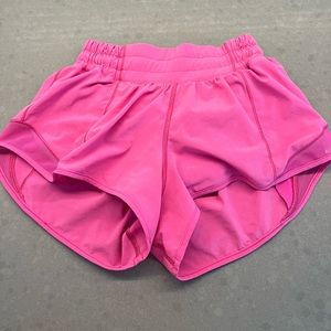 Lululemon hottie hot low rise 2.5